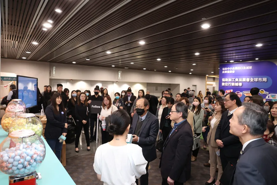 政府協助企業賦能，接軌數位行銷新時代