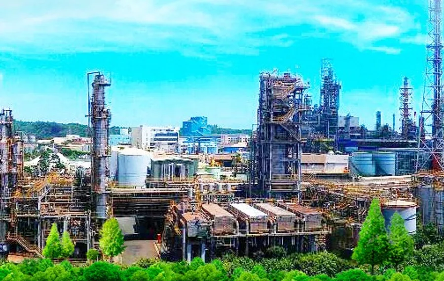 中碳深化綠能布局！「石墨碳微球」打入純電超跑電力系統裝置、年產2千噸銷全球