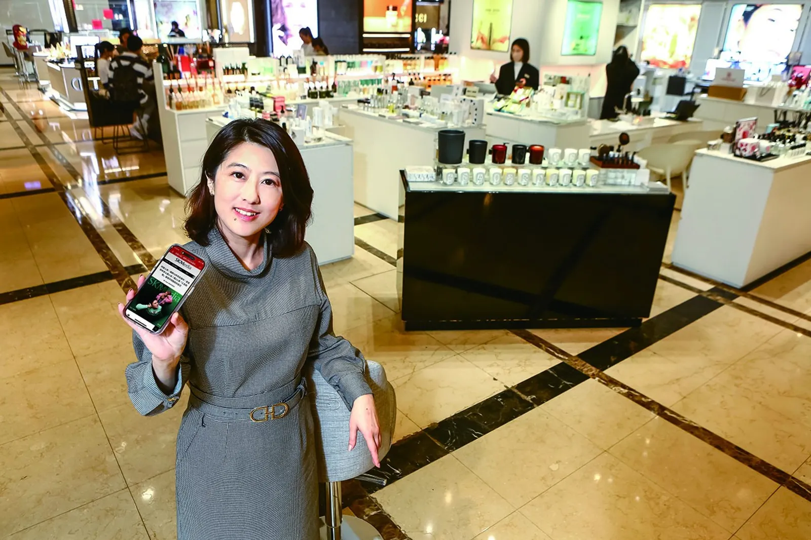 實體零售 RMN 怎麼玩？新光三越搶攻高端品牌刺激「多巴胺」，貴婦保養品翻倍賣