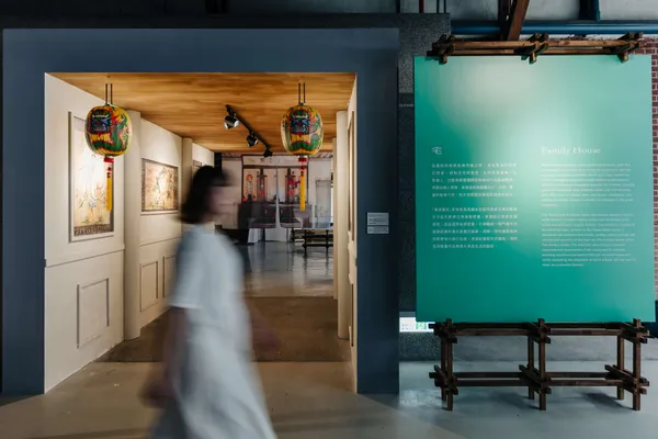 「春源畫室」宅展區擬仿永安黃宅，重現潘家三代畫作.jpg