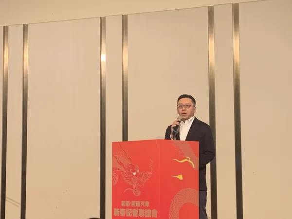 和泰總經理蘇純興
