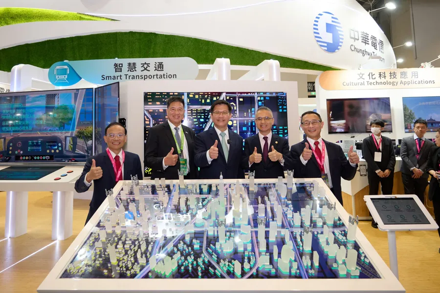 電價4月喊漲，「用電大戶」的電信業跟著漲價？三大電信巨頭怎麼說？
