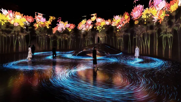 直擊東京麻布台之丘「teamLab 無界」
