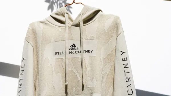 Evrnu與Adidas合作連帽衫