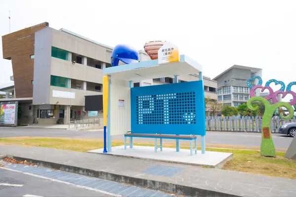 屏東公車候車亭_3
