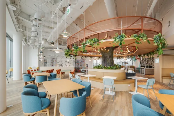 Google辦公大樓餐廳