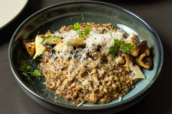 Bistro 206_11