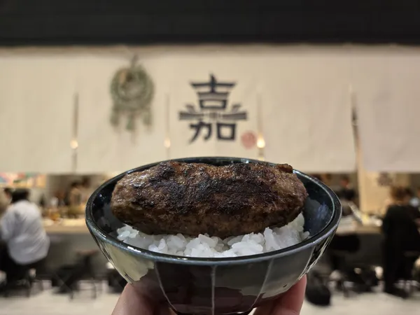 東京漢堡排「嘉」全台首店在中和