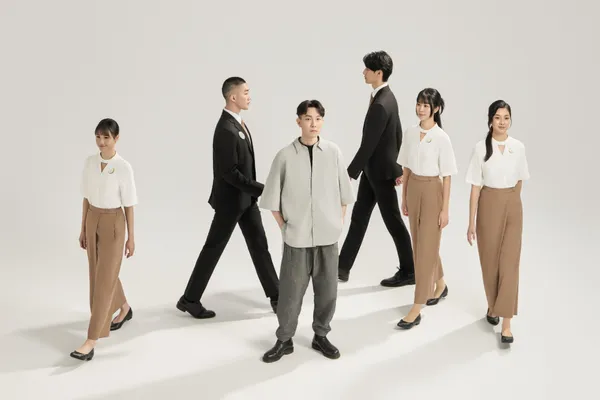 520 就職典禮禮賓服