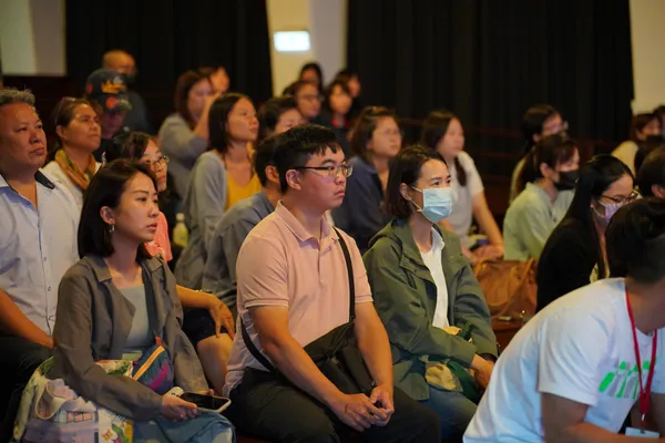 Meet Pacific花蓮創新創業嘉年華，由大會籌劃的雙論壇演講，皆吸引不少充滿創業熱誠的民眾共襄