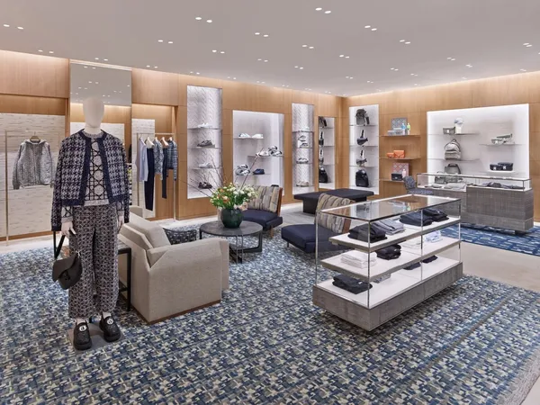 Dior 日內瓦旗艦店3.jpg