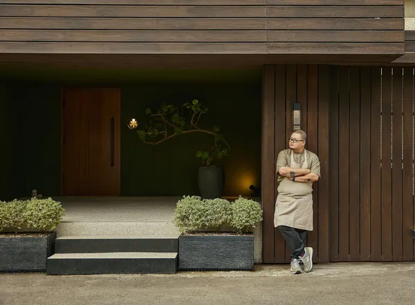 NOBUO