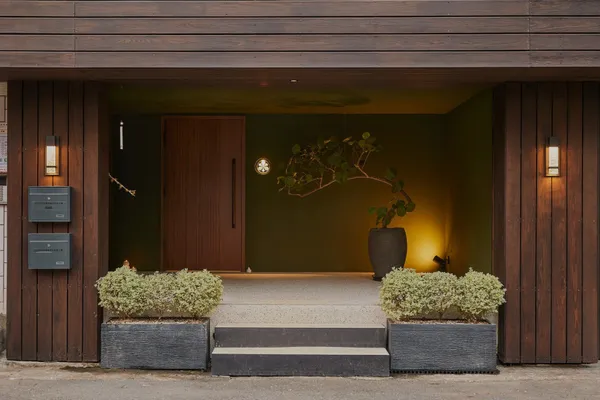 NOBUO