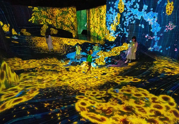 teamLab