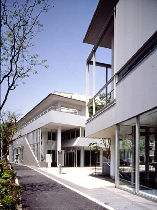現代主義建築師槙文彥