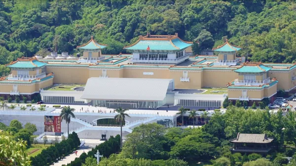 故宮 100 週年！串連南北院，江戶浮世繪、攜手巴黎裝飾藝術博物館等 14 檔展覽總整理