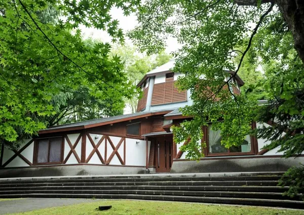精選 6 間輕井澤美術館