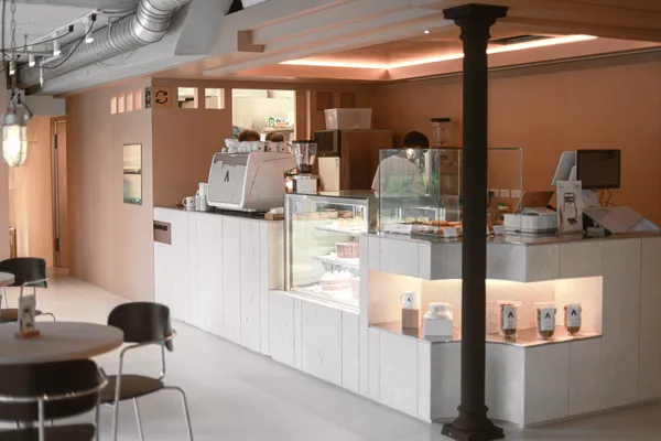 CAFE ACME 台中勤美