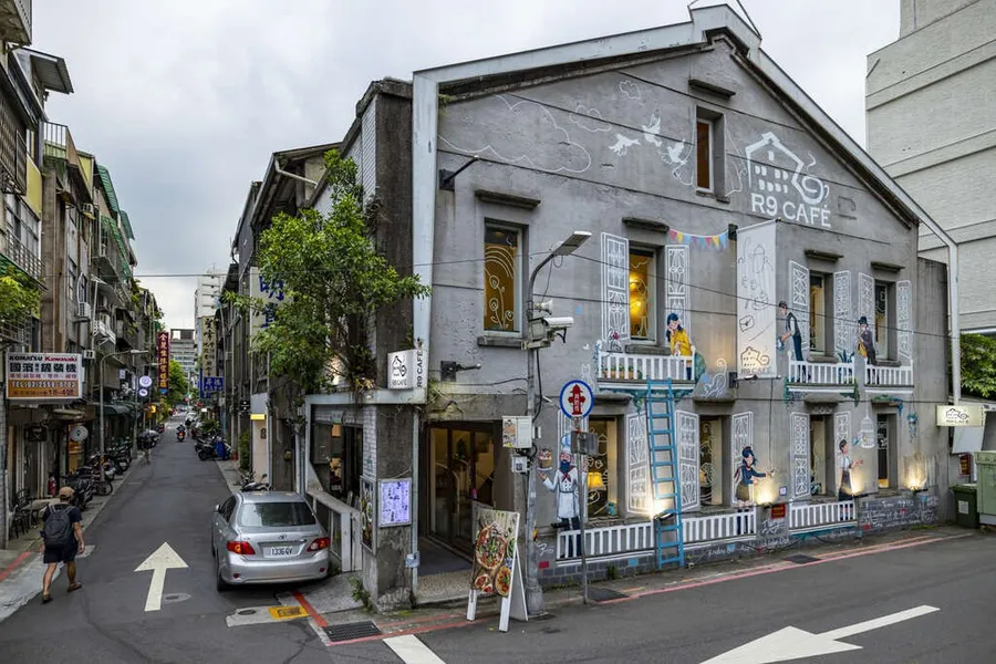 中山商圈陷存亡危機！74商家疑遭「都更炒手」檢舉，店家怎解套？北市府曝違規1關鍵