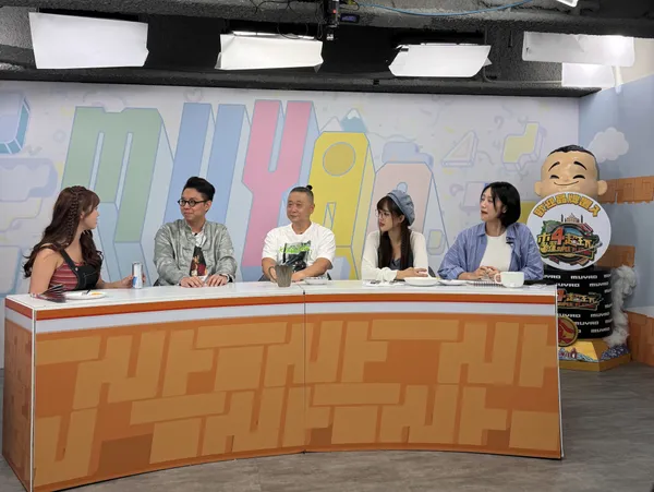 05即使是上電視節目錄影，簡少年也從來沒有上妝。（圖片提供／簡少年）