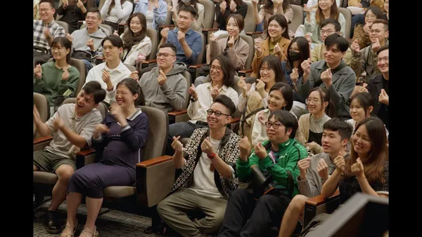 06將命理智慧傳遞給更多人，是簡少年（右4）的終極目標。（圖片提供／簡少年）