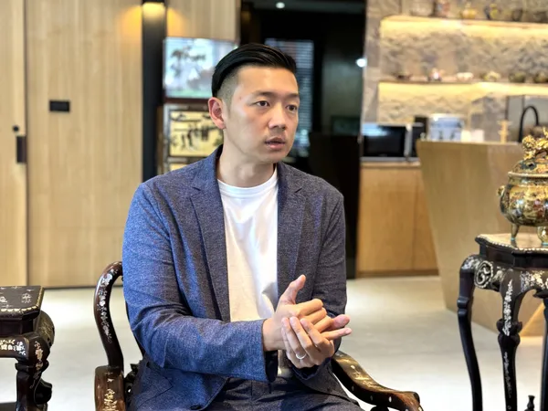 中洲建設黃瀚霆經理特寫
