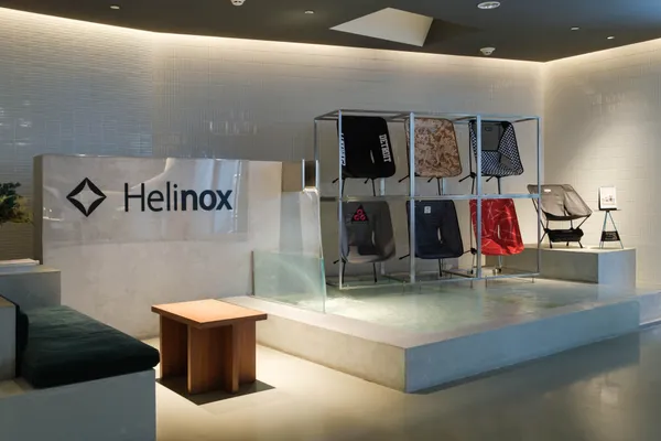 金普頓大安 x Helinox