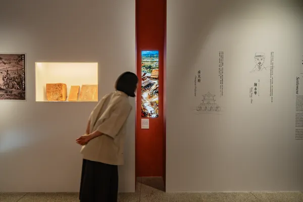 南美館《透・南城》