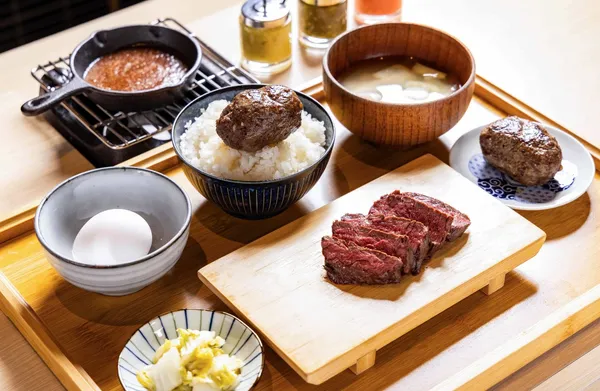 漢堡排_嘉 大巨蛋店
