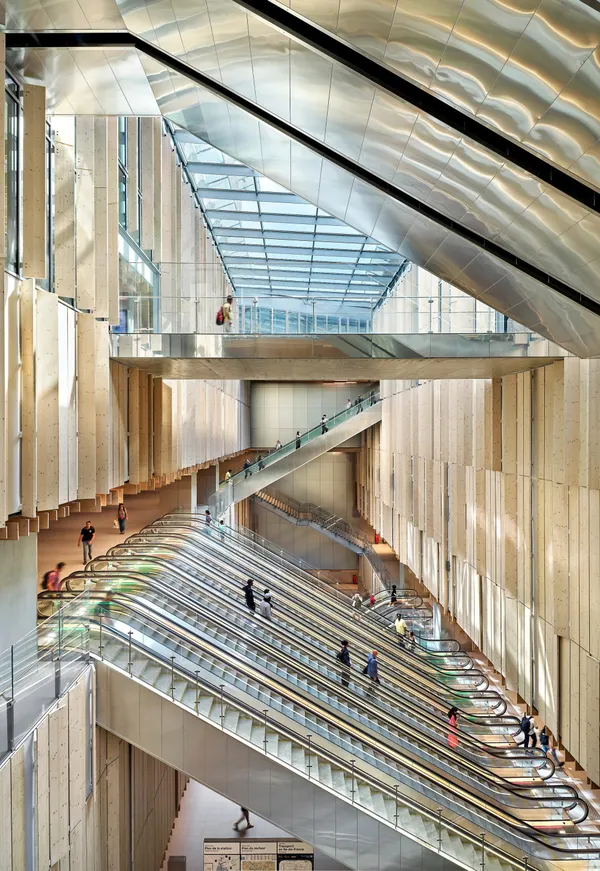 隈研吾操刀 Saint-Denis Pleyel 地鐵站設計