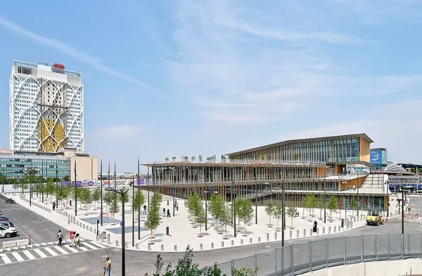 隈研吾操刀 Saint-Denis Pleyel 地鐵站設計