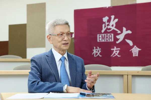 圖說-國立政治大學EMBA校友會創業主班總導師于卓民.JPG