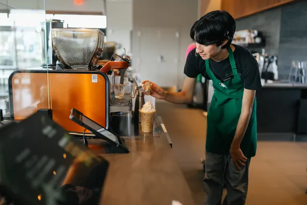 Starbucks-Siren-Craft-2.jpg