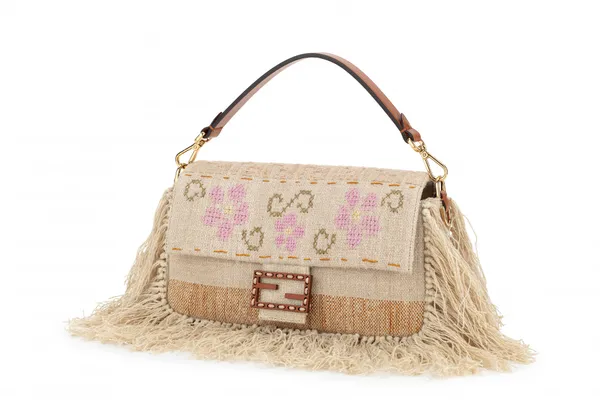 FENDI Baguette「Hand in Hand」匠心工藝展