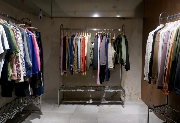 store PLATEAU