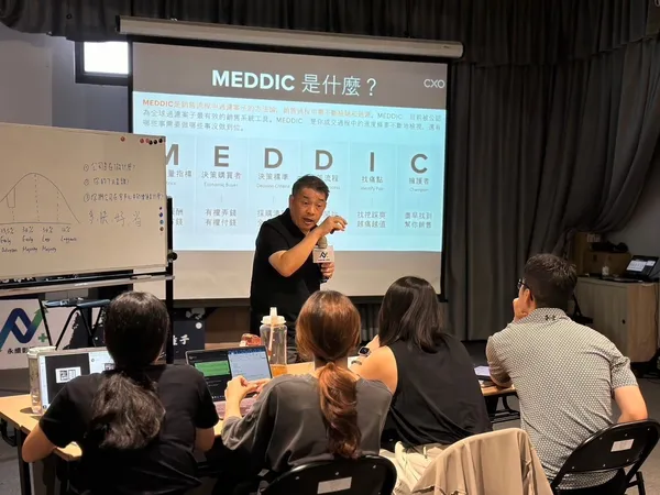 企業銷售教練范永銀