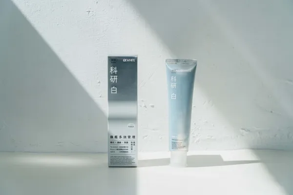 刷樂_科研白旗艦多效管理牙膏_07