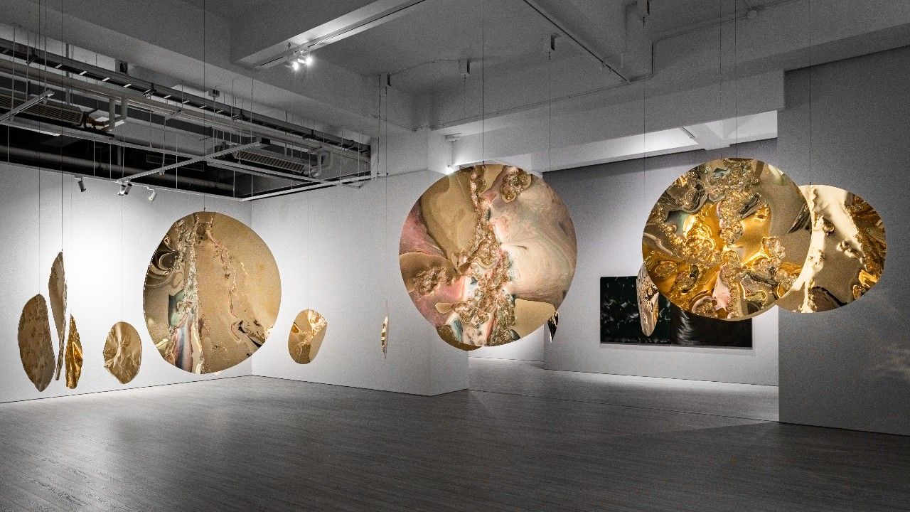 大卷伸嗣來台！大型個展《自轉和公轉》在內湖：雕塑、油畫等創作、未在