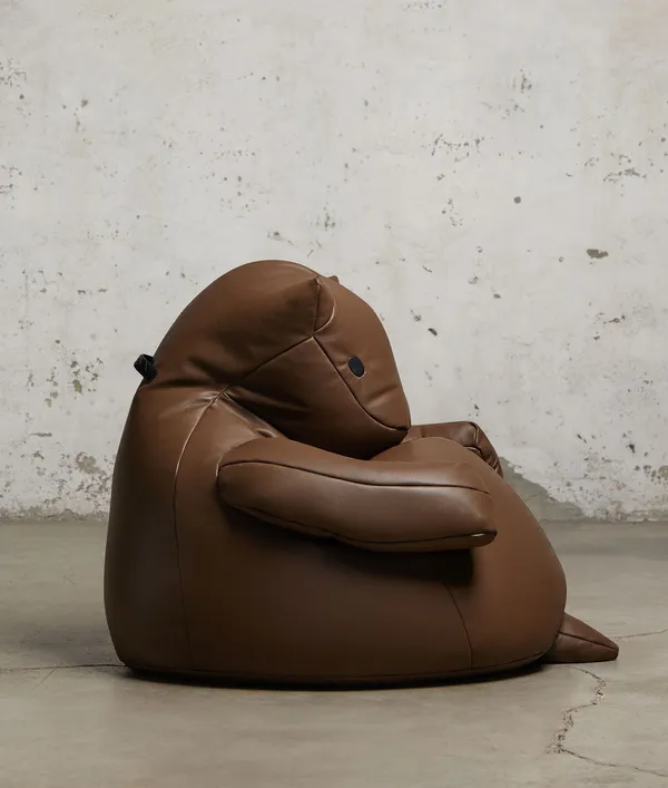 Bottega Veneta 動物椅