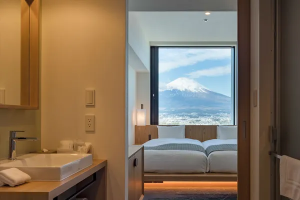 HOTEL CLADㄒ