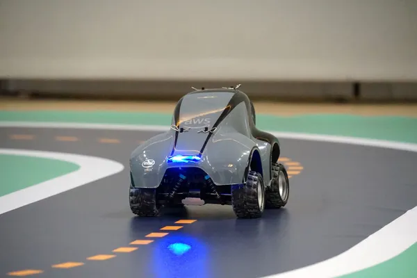 AWS AI教學、DeepRacer