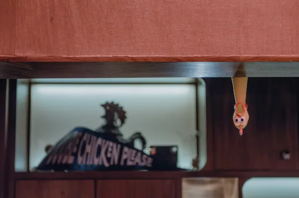 不管是做品牌還是做調酒，出發點都可以是設計——專訪Double Chicken Please 創辦人