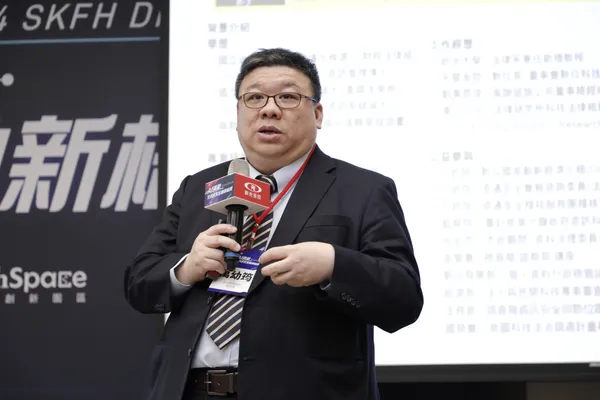 安永管理顧問總經理 萬幼筠