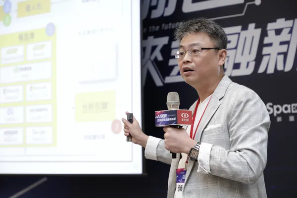 聯發科技人工智慧曁數據工程處協理 葉家順