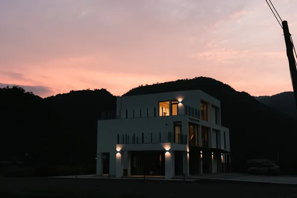 Walk in House