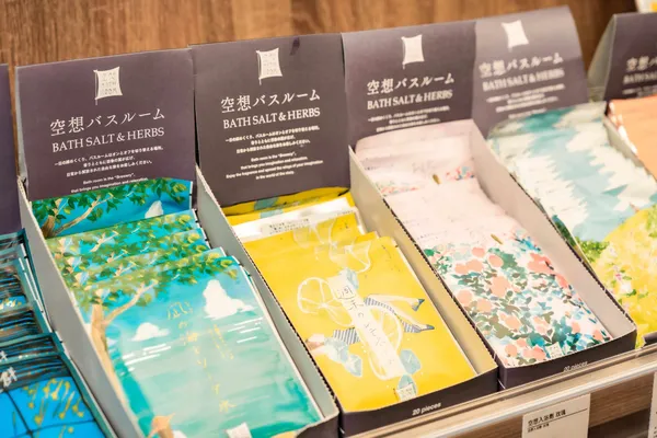 宜得利旗下日系雜貨 「DECO HOME 」初登台