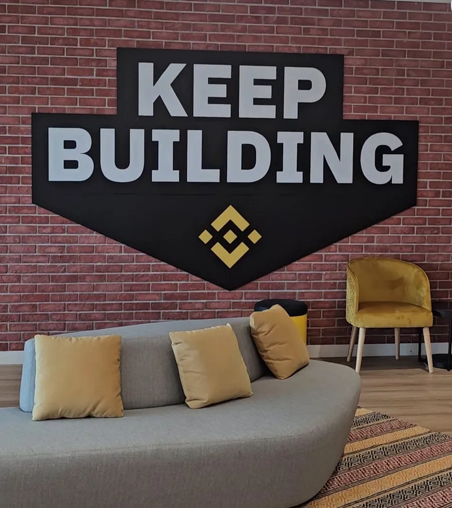 內有影片｜開箱幣安杜拜辦公室，為什麼杜拜是Web3產業的正中心？