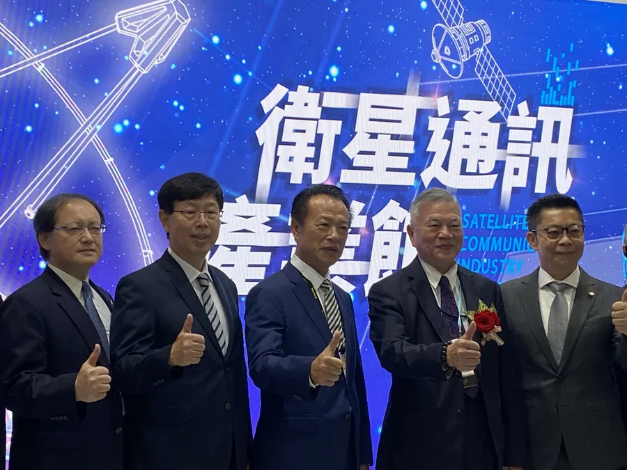 「AI還只是剛開始！」鴻海劉揚偉估AI產值8年內飆逾40兆，商機背後存2大挑戰