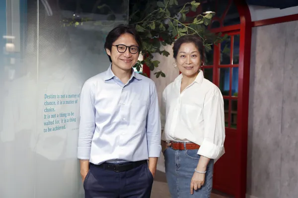 Garage+執行長趙如媛和StorySense創辦人沈育德是星艦計畫推手