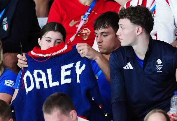 Tom Daley 針織個展